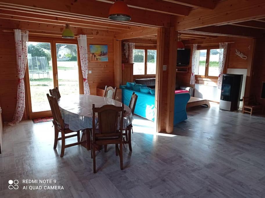 Chalet Familial En Bois A 150 M De La Mer Santec Bagian luar foto