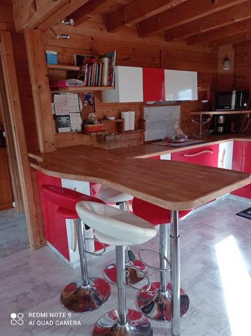 Chalet Familial En Bois A 150 M De La Mer Santec Bagian luar foto